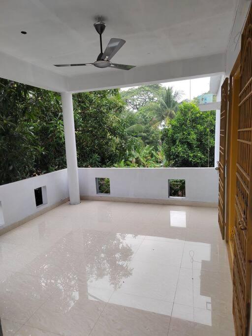 Appartement Gangi Kota North Flat à Kovvur Extérieur photo